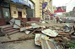 Zotin: Aftermath of hurricane in Moscow, 1998