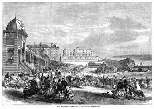 Promenading: The afternoon promenade at Biarritz