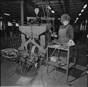 Signaling: Agrostroje employees, Vlastimila Cerna, worker