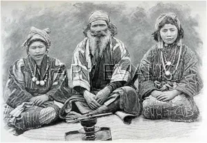 Ainu: AINU WOMEN/PAINTED LIPS