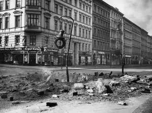 Kreuzberg: Air raid drill in Kreuzberg, 1935