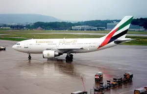 A310: Airbus A310-308 A6-EKJ