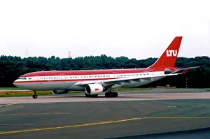 A330: Airbus A330-223 D-ALPA