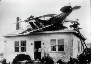 Aircrash: Aircrash c. 1930