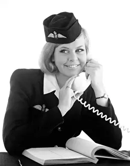 Airhostess: AIRHOSTESS