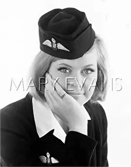 Airhostess: AIRHOSTESS