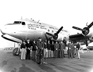 Raisin: Airlift Berlin - last flight