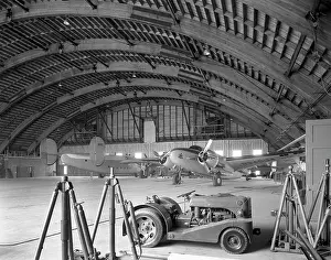 Morristown: Airplane - Aviation - Hangar - Architecture