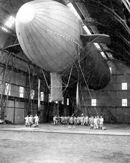 Stability: The airship Parseval in the airship hangar in Berlin, 1906