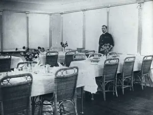 R101: Airship R.101 Dining Room
