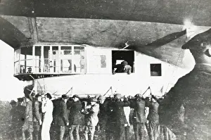 Airship R.36, close-up of car on ground