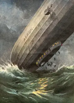 Akron: AKRON CRASHES 1933