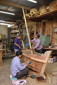 Dhow: Al Darwasa Antiques, Muharraq, Bahrain