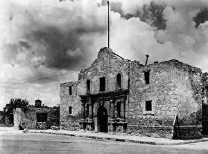 Alamo: The Alamo in San Antonio, 1923