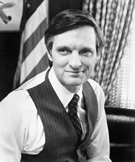 Head And Shoulders: Alan Alda - man - actor - celebrity - entertainment