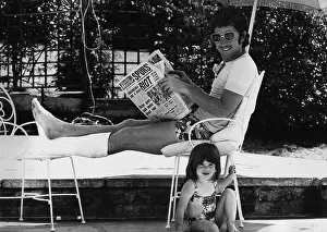 Peter Akehurst: Alan Ball with daughter Keely