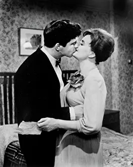Delaney: Alan Bates - Pauline Delaney