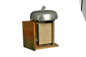 Memorabilia: Alarm clock chime