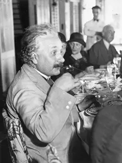 Einstein: Albert Einstein, 1930