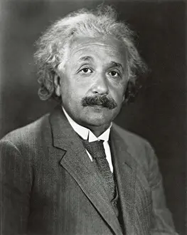 Intellectuals: Albert Einstein, German theoretical physicist in