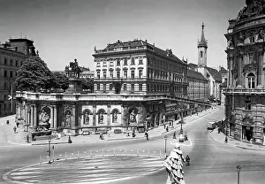 Albertina: The Albertina 1925