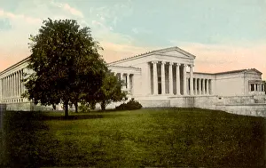 Albright: Albright Art Gallery. Buffalo
