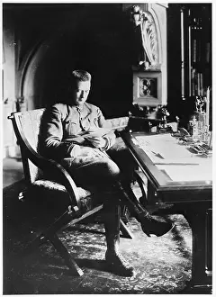 Fyodorovich: ALEKSANDR FYODOROVICH KERENSKY