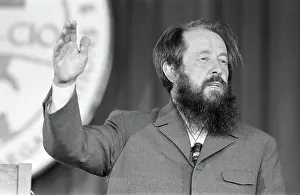 Dissident: Aleksandr Solzhenitsyn - Soviet dissident