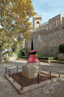 Kinetic: Alexander Calder sculpture, Palma de Mallorca