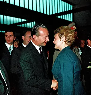 Avia: Alexander Dubcek - workers - Avia