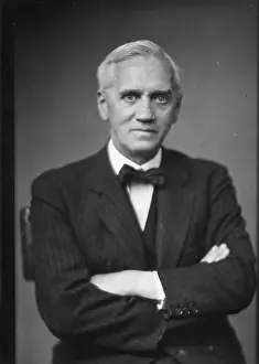 Pharmacologist: Alexander Fleming
