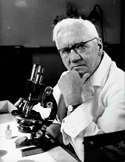 Penicillin: Alexander Fleming, biologist and pharmacologist