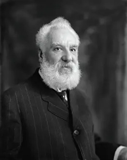 Alexander Graham Bell - Man - Famous
