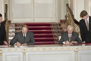 Charter: Alexander Lukashenko visits Russia