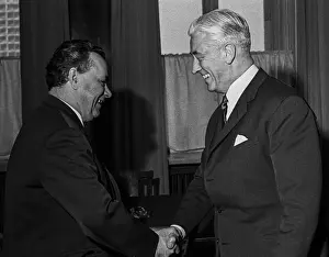 Welcomes: Alexander Ross visits USSR