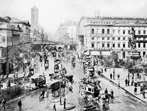 Cabs: Alexanderplatz in Berlin at the turn of the century