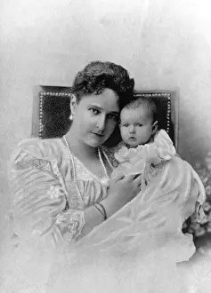 Gemahlin: Alexandra-Feodorowna Romanow