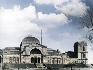 Dramatically: ALEXANDRA PALACE