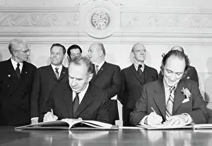 Ottawa: Alexei Kosygin and Pierre Trudeau, 1971