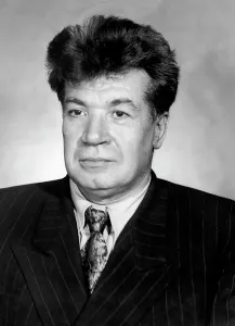 Less: Alexei Kozhevnikov, 1953