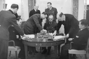 Dino: Alfieri, Ribbentrop and Oshima sign an agreement on join