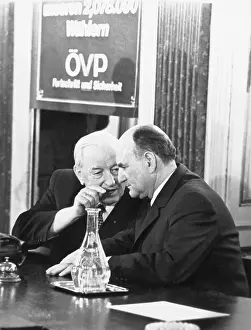 Gorbach: Alfons Gorbach conversing with Josef Klaus