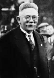 Acceptable: Alfred Hugenberg