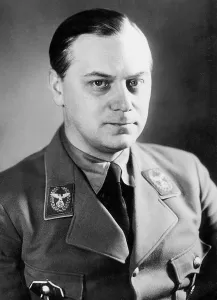 Plunder: Alfred Rosenberg