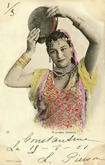 Jewelery: Algeria - Pretty Dancing girl