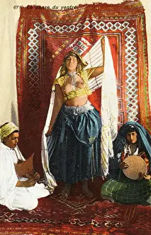 Drape: Algerian bellydancer