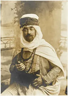Headress: Algerian Chieftain