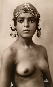 Charmeuse: Algerian Moorish beauty