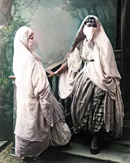 Algerian: Algerian women