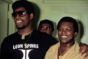 Warms: Ali - The Greatest Of All Time 1942 - 2016